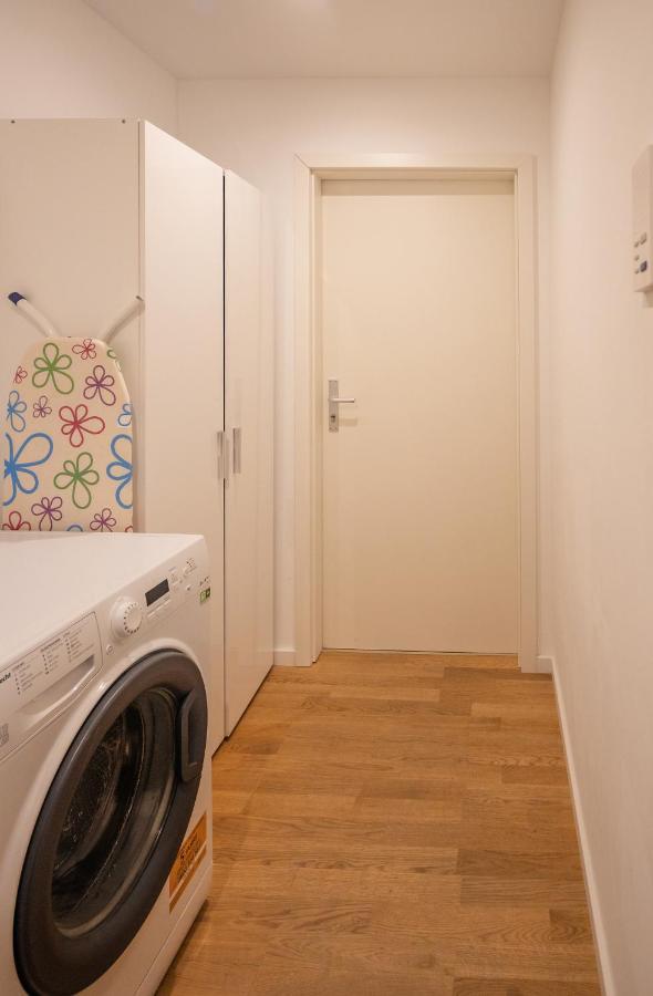 Sweethome - Business Apartment Mit Kuche Und Balkon Munique Exterior foto